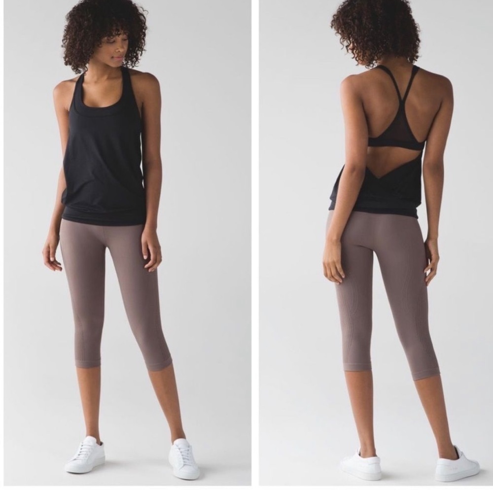 Lululemon Flow and Go Cropped Leggings Capris Woven